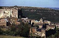 CASTELNAU et ses remparts